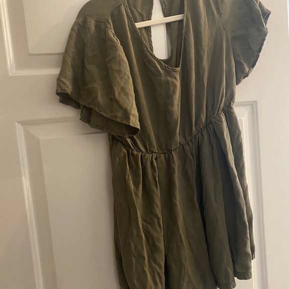 Green Romper - Picture 3 of 3